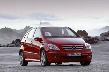 Geneva: new models including B-Class premiere