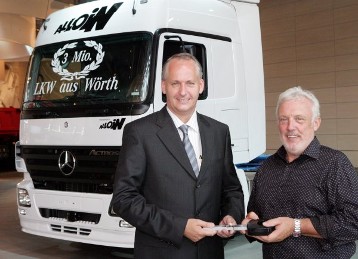 Three-millionth truck from Wörth factory