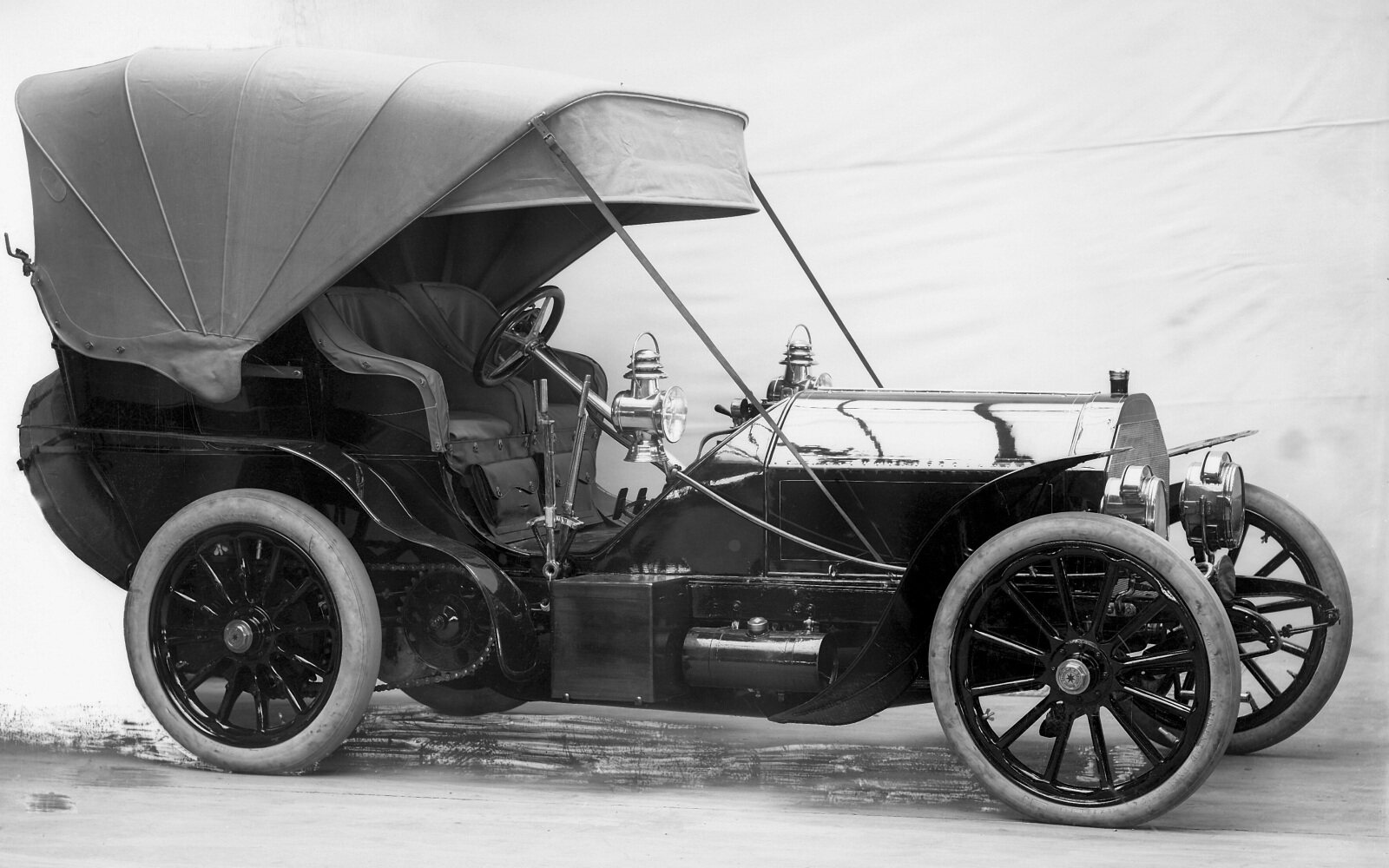 PKW2073 Mercedes-Simplex models, 1903