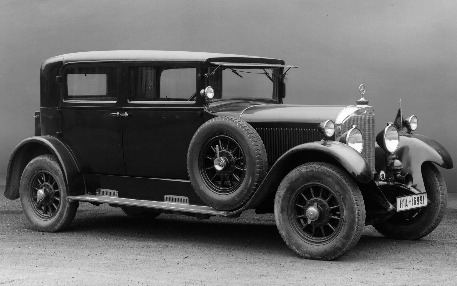 PKW2151 Mercedes 15/70/100 hp - Mercedes-Benz 24/110/160 hp Model K, 1924 - 1930