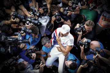 Lewis Hamilton feiert beim Großen Preis von Mexiko 2018 seinen fünften Fahrertitel.