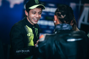 Lewis Hamilton and Valentino Rossi - Valencia #LH44VR46