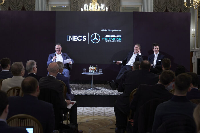 M226013 Mercedes-AMG Petronas Formula One Team Announces Principal Partnership with INEOS