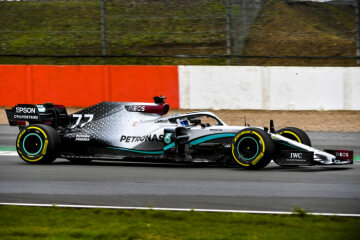 Mercedes-AMG F1 W11 EQ Performance Shakedown - LAT Images