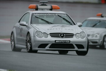 Formel 1, Grand Prix Japan 2007, Fuji, 30.09.2007 F1 Safety Car, Mercedes-Benz CLK 63 AMG F1 Medical Car, Mercedes-Benz C 55 AMG