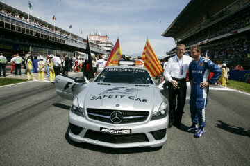 Formel 1, Grand Prix Spanien 2008, Barcelona, 27.04.2008 Startaufstellung Dr. Thomas Weber, Daimler Safety Car Fahrer Bernd Maylaender F1 Safety Car, Mercedes-Benz SL 63 AMG