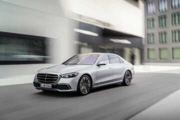 Mercedes-Benz S-Klasse, 2020, Outdoor, Fahraufnahme, Exterieur: Hightechsilber // Mercedes-Benz S-Class, 2020, outdoor, driving shot, exterior: hightech silver