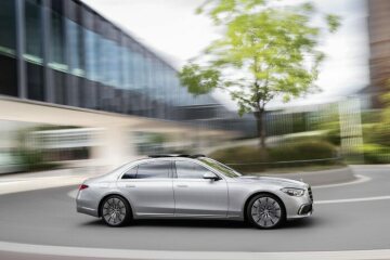 Mercedes-Benz S-Klasse, 2020, Outdoor, Fahraufnahme, Exterieur: Hightechsilber // Mercedes-Benz S-Class, 2020, outdoor, driving shot, exterior: hightech silver