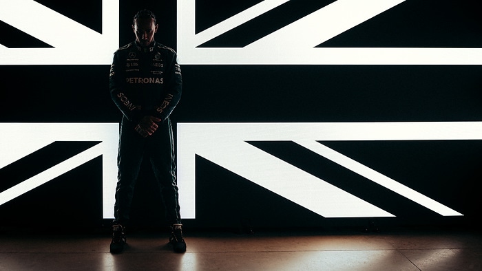 M298833 Mercedes-AMG F1 W13 E Performance Launch - Lewis Hamilton