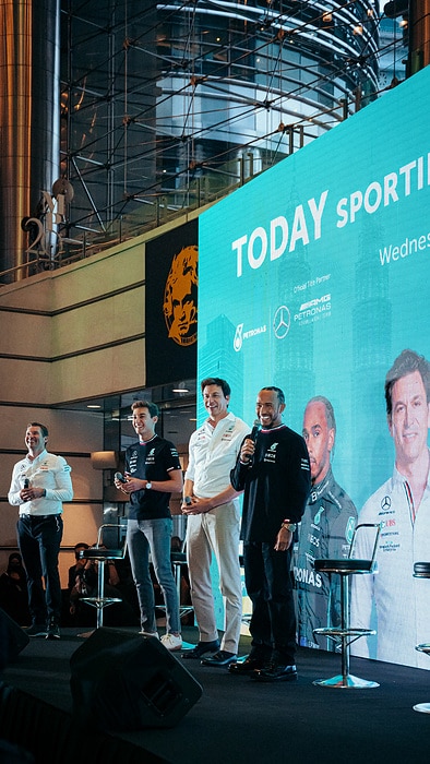 M337054 Racing the future: Mercedes-AMG F1 and PETRONAS power towards two decades of partnership and embrace F1’s sustainable future