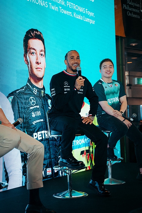 M337064 Racing the future: Mercedes-AMG F1 and PETRONAS power towards two decades of partnership and embrace F1’s sustainable future