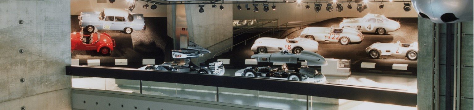 D614027 Videos - Mercedes-Benz Museum.